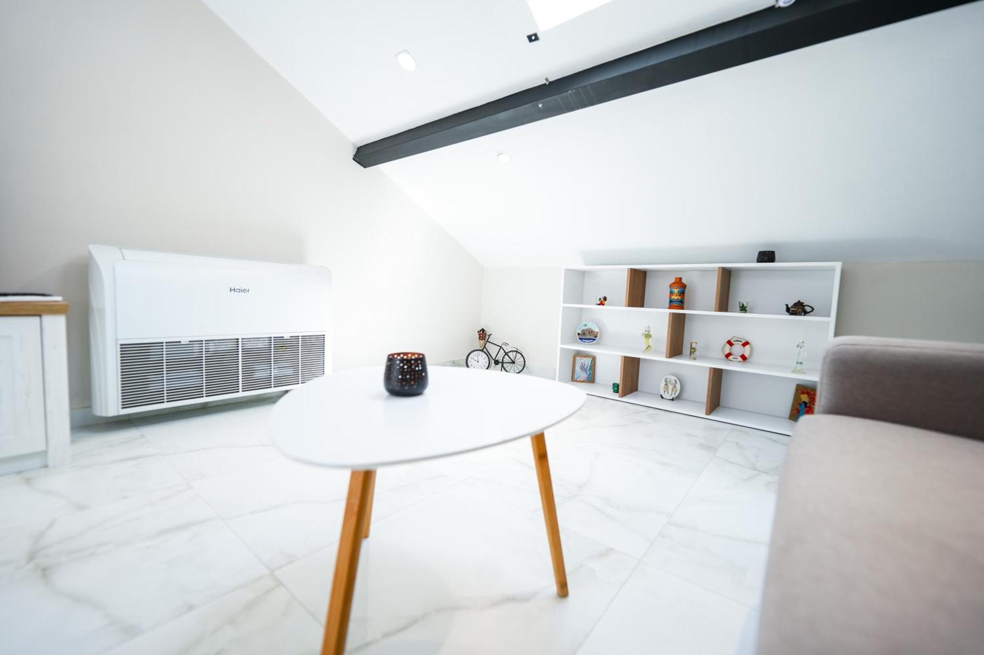 City Center Hideout - Studio Apartment Tirana Extérieur photo